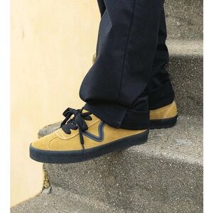 Vans Retro Mustard Black Suede Low Top Sneakers
